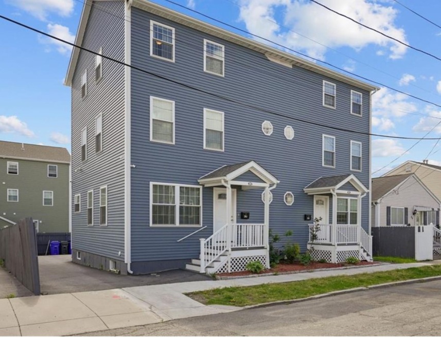 42 Calhoun Ave, Providence, RI 02907 - photo 1