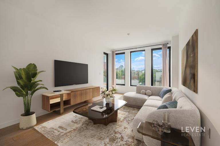 For Sale $1,550,000 • Co-Listing Agent