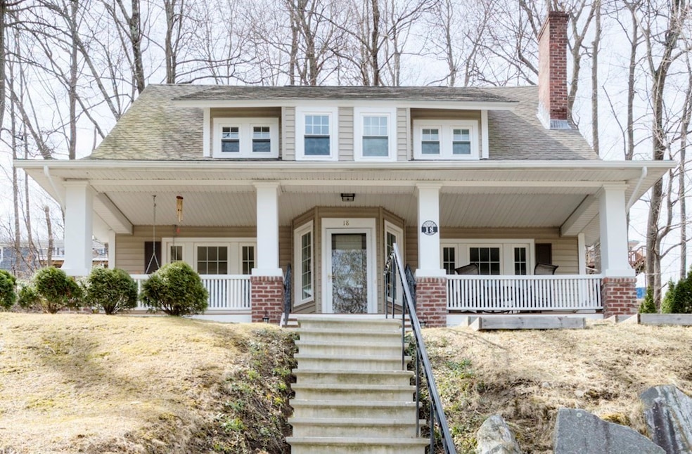 18 Saint Elmo Rd, Worcester, MA 01602 - photo 1