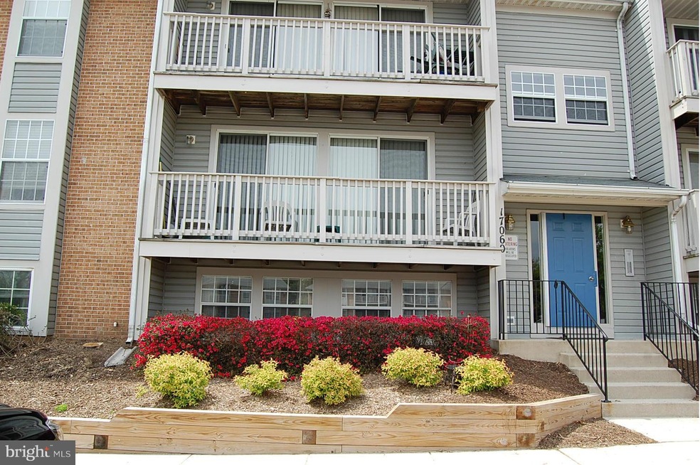 17060 Capri Ln unit D101, Dumfries, VA 22026 - photo 1