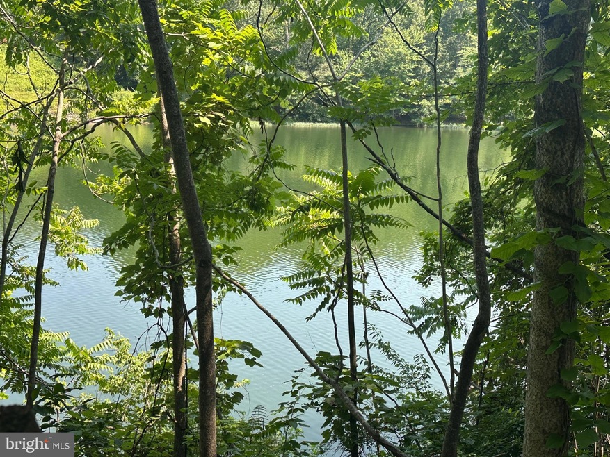 20408 Shore Harbour Dr, Germantown, MD 20874 - photo 1