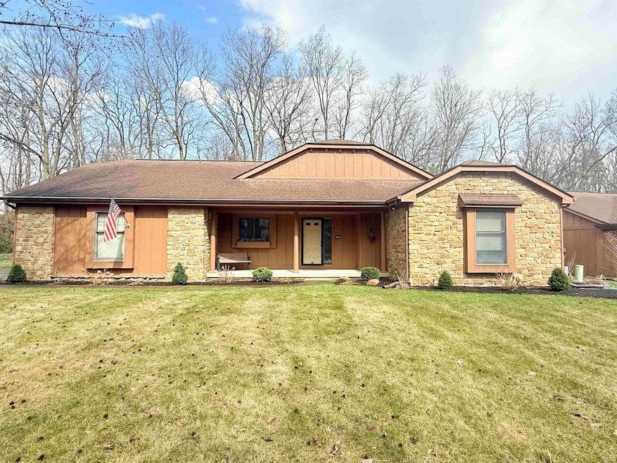 615 Briarwood Ln, Marion, IN 46952 - photo 1