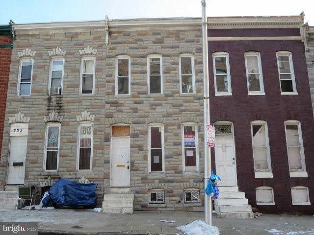 205 S Pulaski St, Baltimore, MD 21223 - photo 1