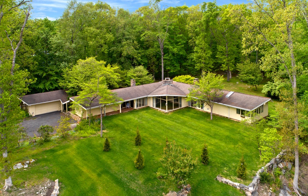 157 Cat Rock Rd, Cos Cob, CT 06807 - photo 1