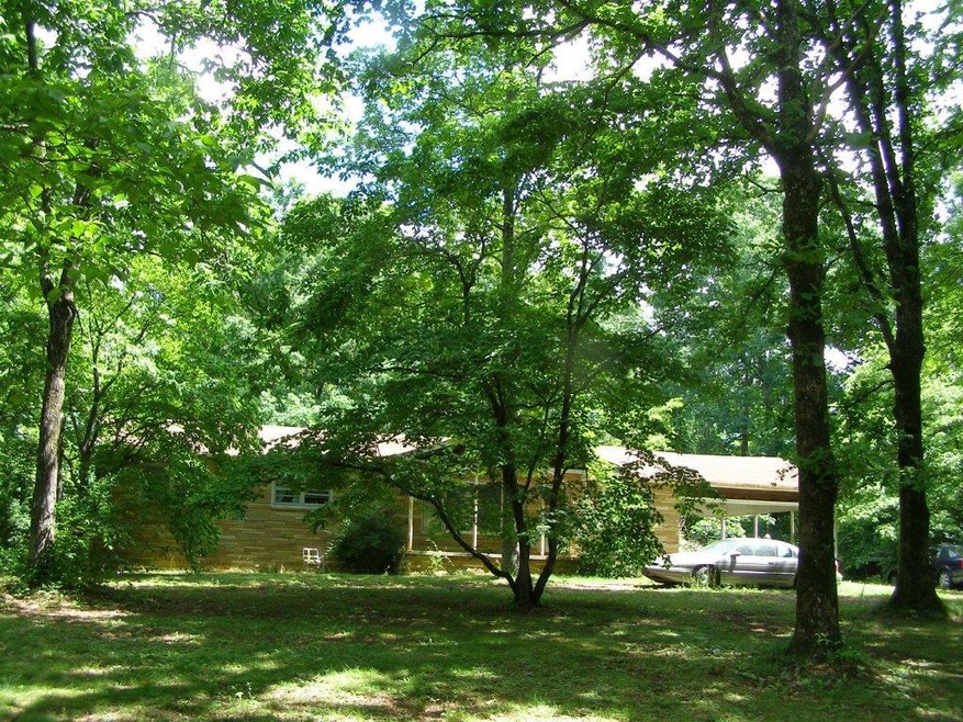 3458 Sparta Hwy unit 3458, Crossville, TN 38572 - photo 1