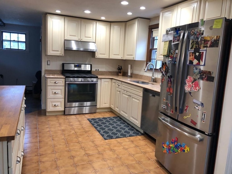 9 Ryder Rd, South Weymouth, MA 02190 - photo 1