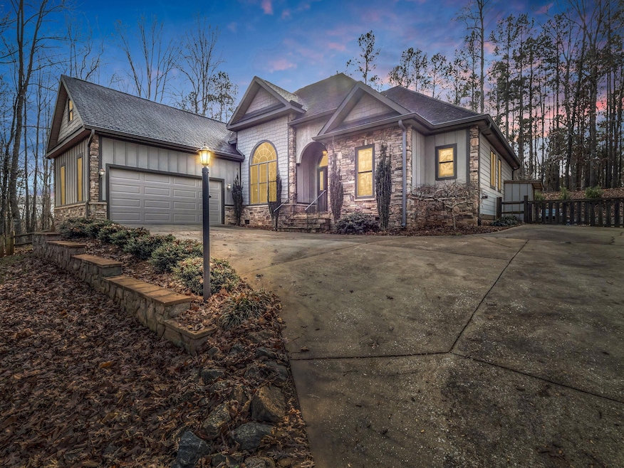 351 E Rambling Creek Dr, Tryon, NC 28782 - photo 1
