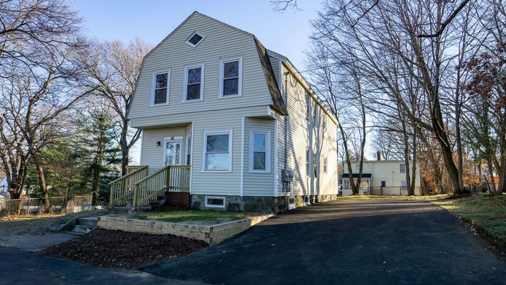 18 Jamaica St, Lawrence, MA 01843 - photo 1