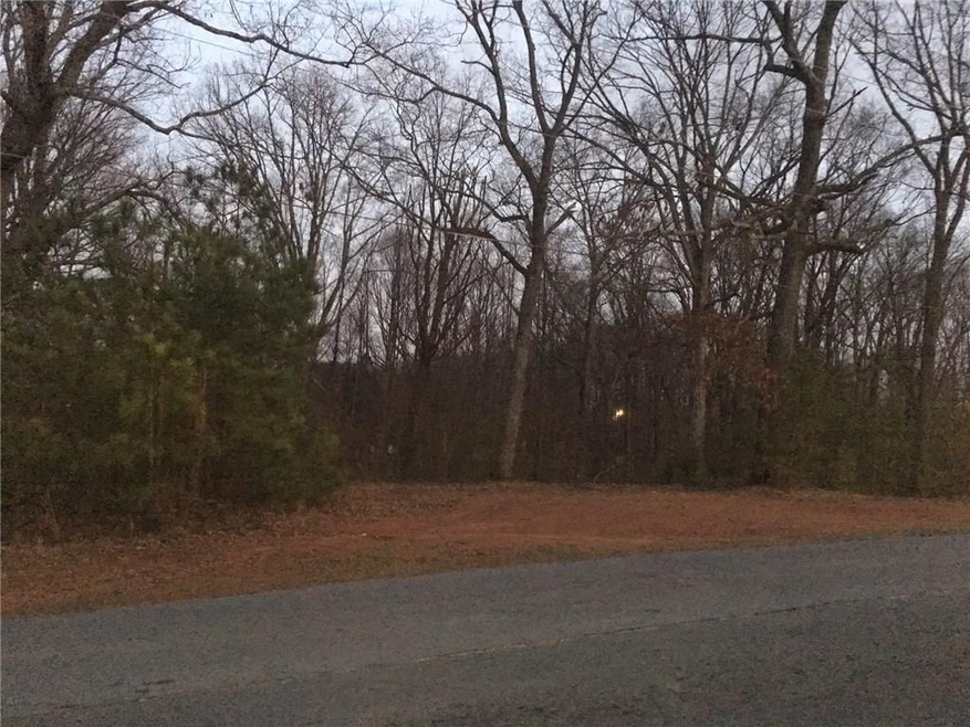 1555 Roberta Dr SW, Marietta, GA 30008 - photo 1