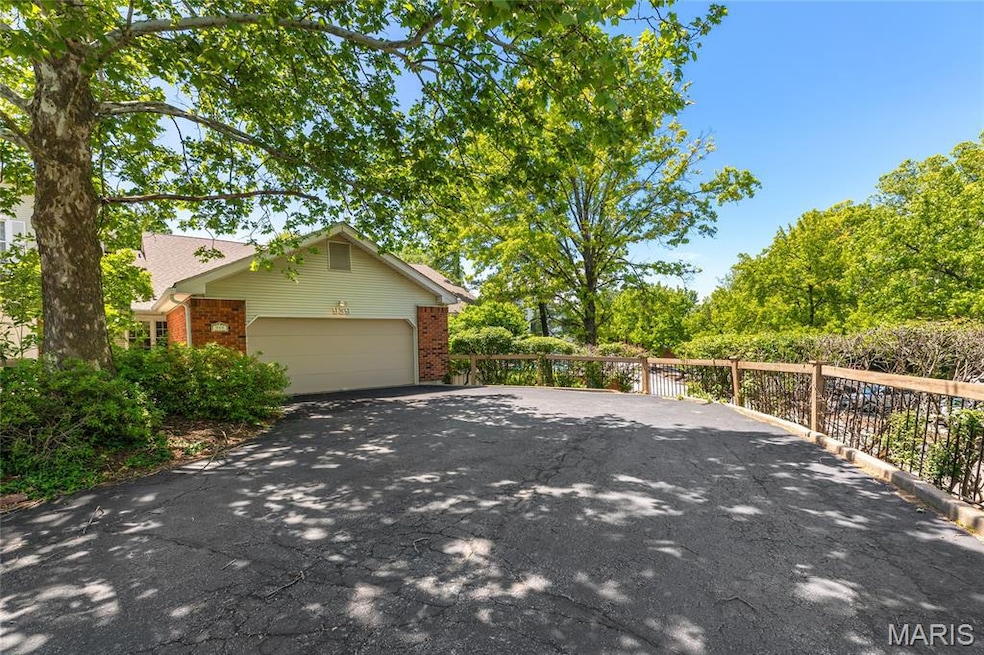 Pending $320,000 • Co-Listing Agent