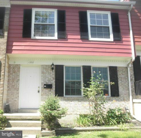 1302 Harford Square Dr, Edgewood, MD 21040 - photo 1