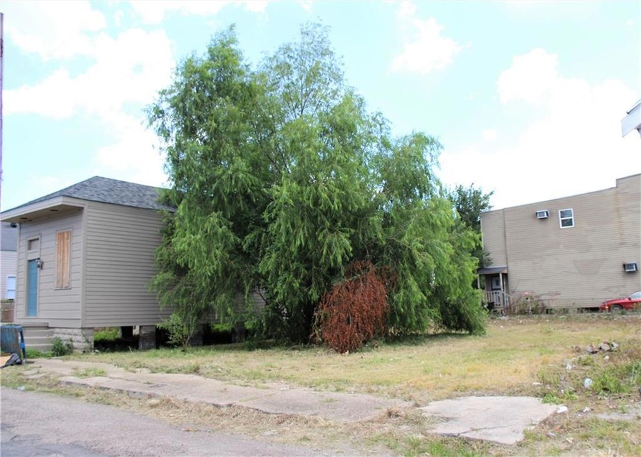 Great opportunity to build in the New Marigny!