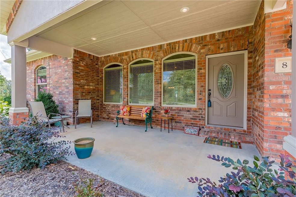 8 Chelmsworth Dr, Bella Vista, AR 72715 - photo 1