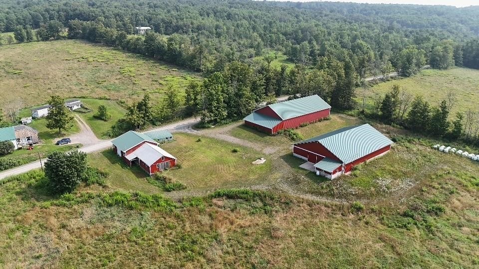 Under Contract $525,000 • Co-Listing Agent