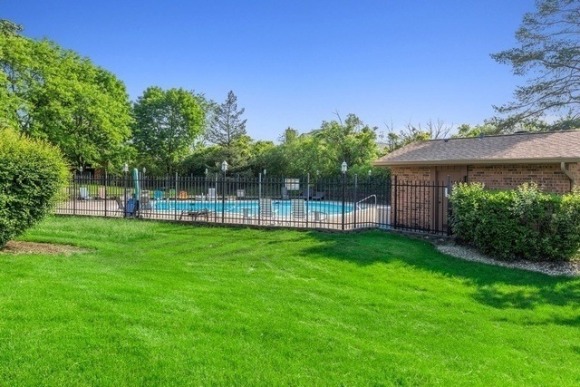 15W341 81st St unit 1-4, Burr Ridge, IL 60527 - photo 1