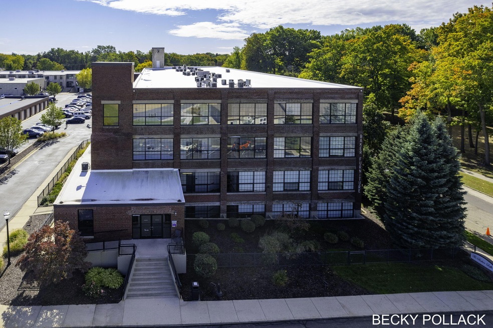 3-web-or-mls-533-columbia-ave-310
