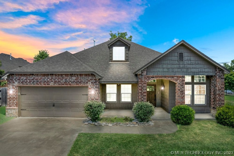 2013 W 110th Ct S, Jenks, OK 74037 - photo 1