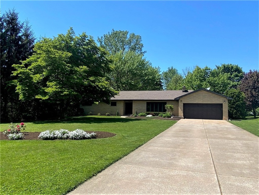 3112 Bradford Ave, Erie, PA 16506 - photo 1