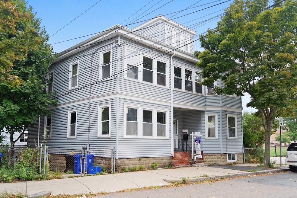 32-34 Walnut St, Malden, MA 02148 - photo 1