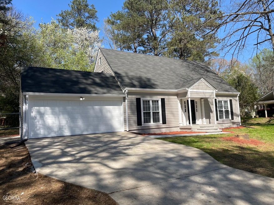 102 Springview Dr, Stockbridge, GA 30281 - photo 1