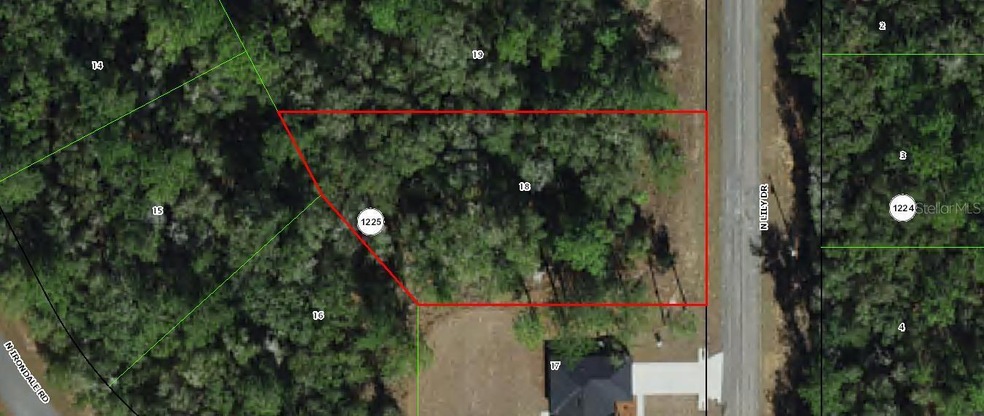 GREAT LOCATION, NEAR NEWER HOMES. GROWING COMMUNITY WITH GOLF COURSE AND SHOPPING
