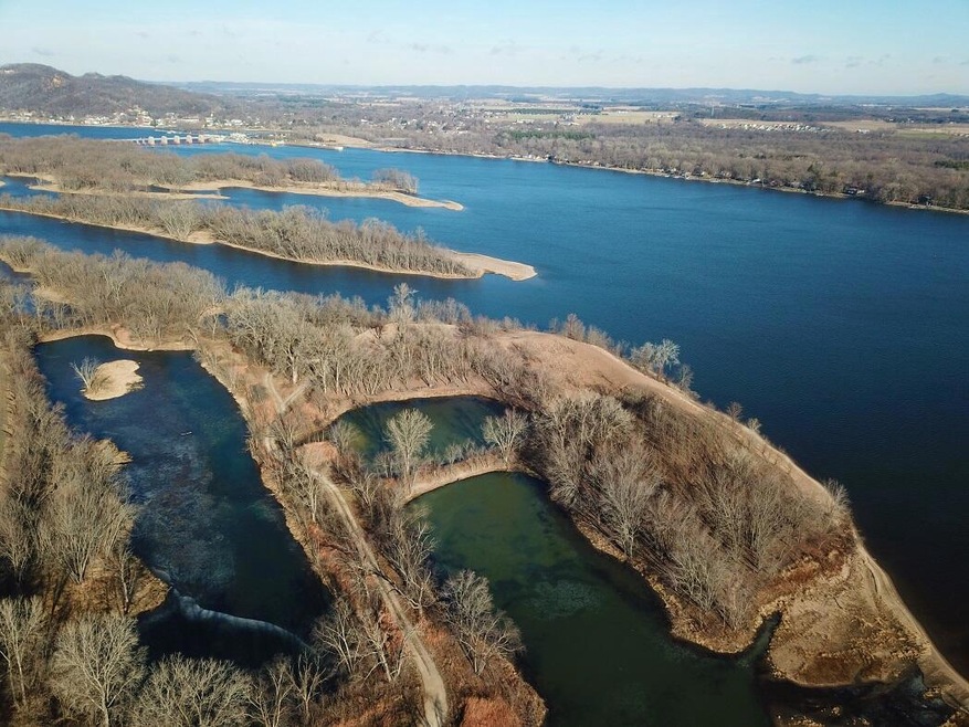 24606 Fish Pond Ln Ln, Winona, WI 55987 - photo 1