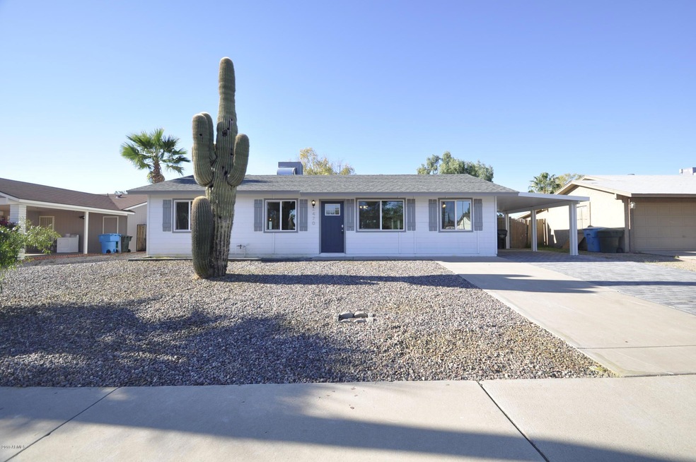 2470 E John Cabot Rd unit 3, Phoenix, AZ 85032 - photo 1