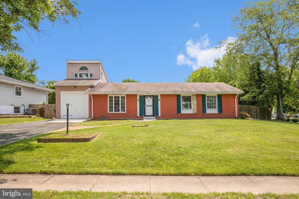 1600 E Jefferson Ct, Sterling, VA 20164 - photo 1