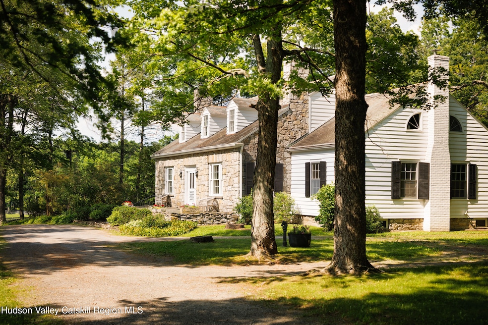 1_33-Scott-Rd-Hudson-NY-Catskill-Image-3