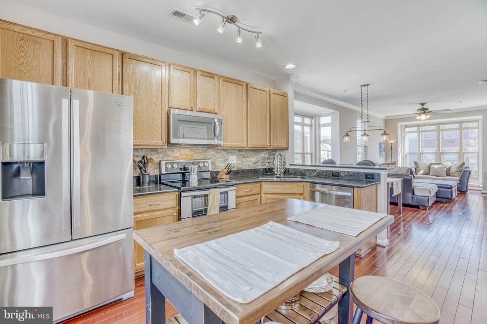 122 Lloyd St, Baltimore, MD 21202 - photo 1