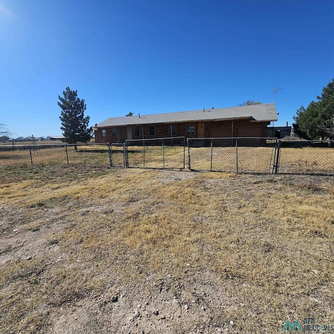 432 S Roosevelt Road V, Portales, NM 88130 - photo 1