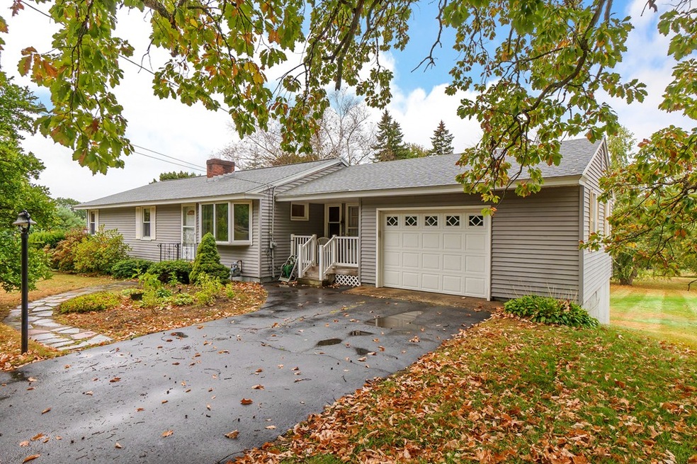 134 Tyler St, Methuen, MA 01844 - photo 1