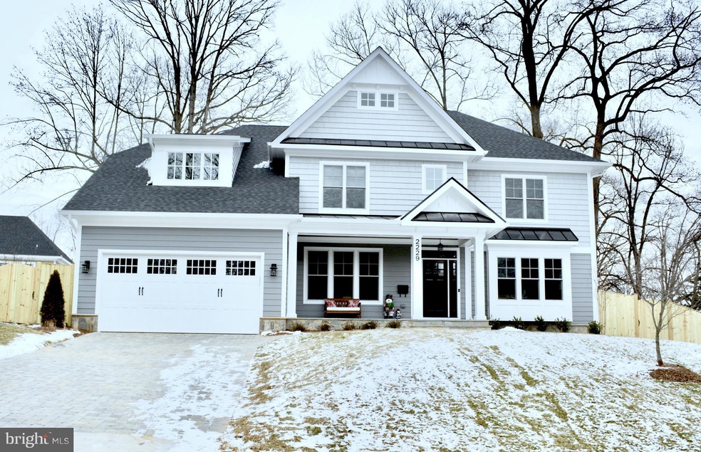 2229 Primrose Dr, Falls Church, VA 22046 - photo 1