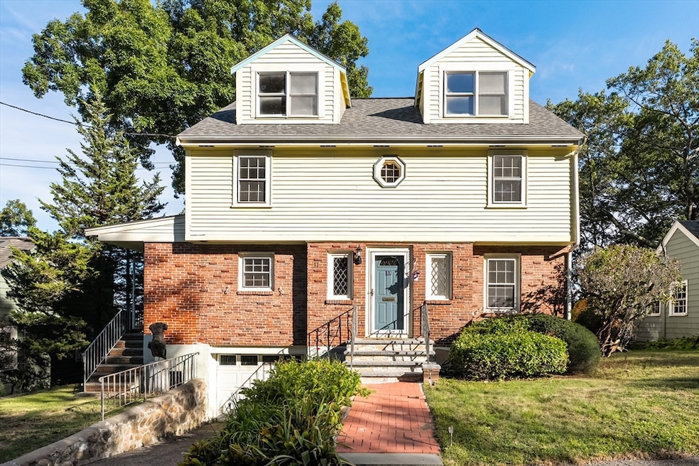 Sold $1,100,000 • Co-Listing Agent