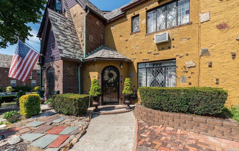 45-68 193rd St, Flushing, NY 11358 - photo 1