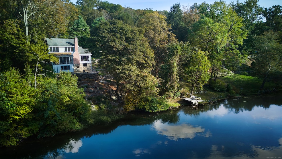 136 Lyons Plain Rd, Weston, CT 06883 - photo 1