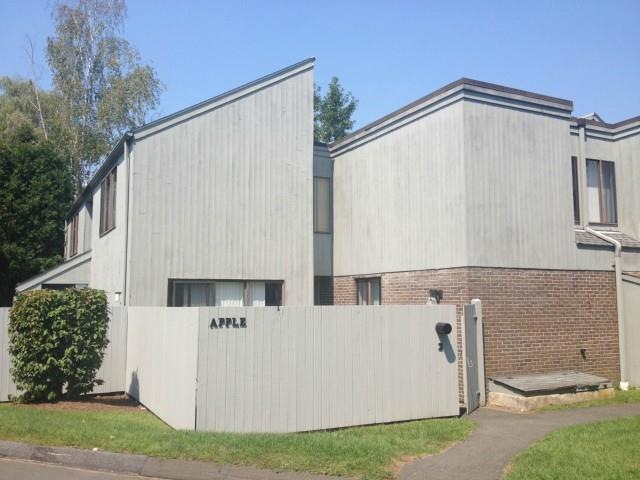 2 Apple Ln, Ridgefield, CT 06877 - photo 1