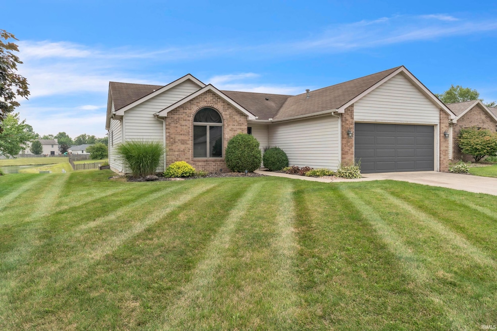 6207 Prestwick Run, Fort Wayne, IN 46835 - photo 1