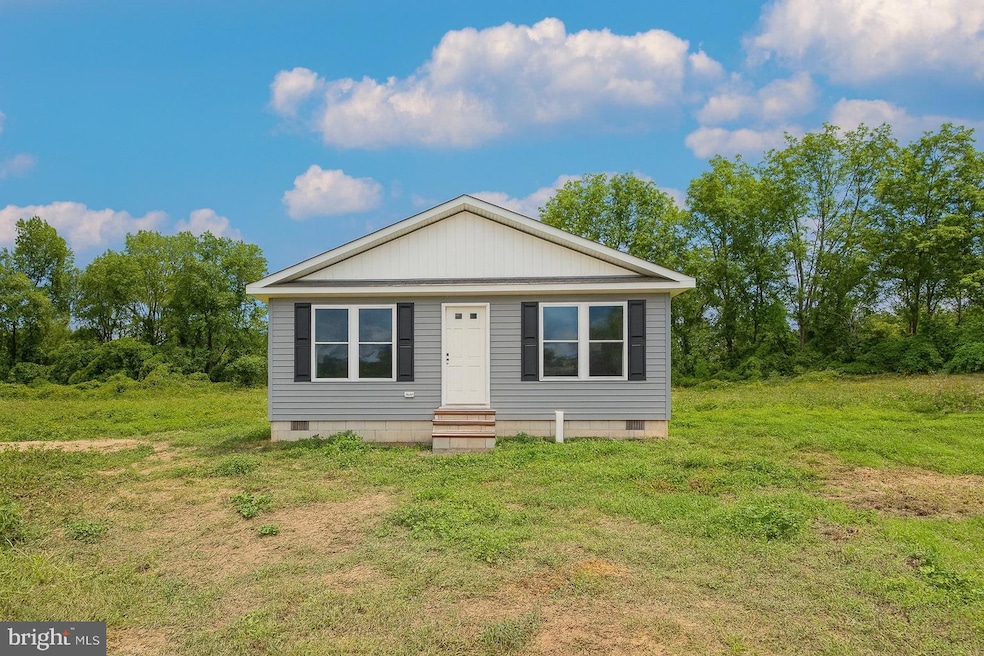Pending $249,900 • Co-Listing Agent