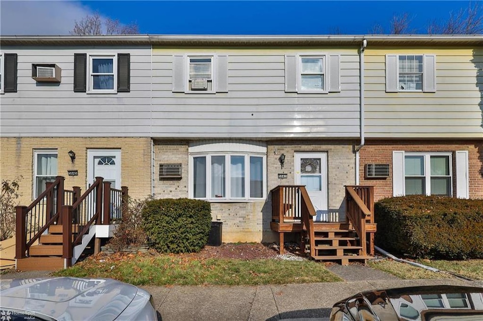 5641 Wedge Ln, Allentown, PA 18106 - photo 1