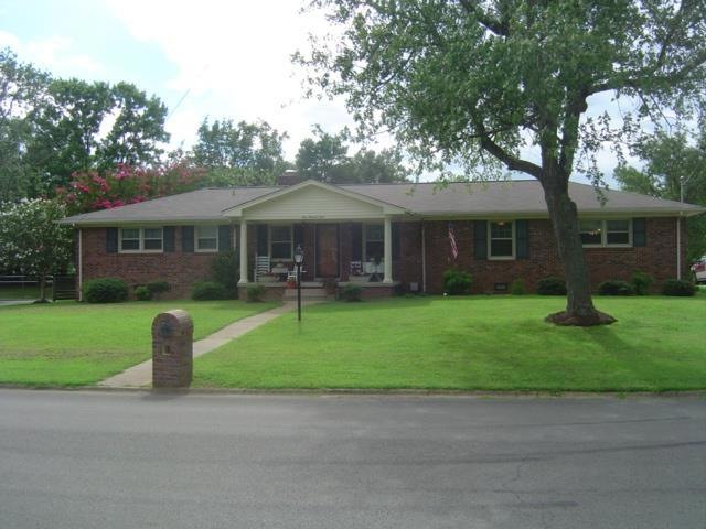 403 Shadow Dr, Shelbyville, TN 37160 - photo 1