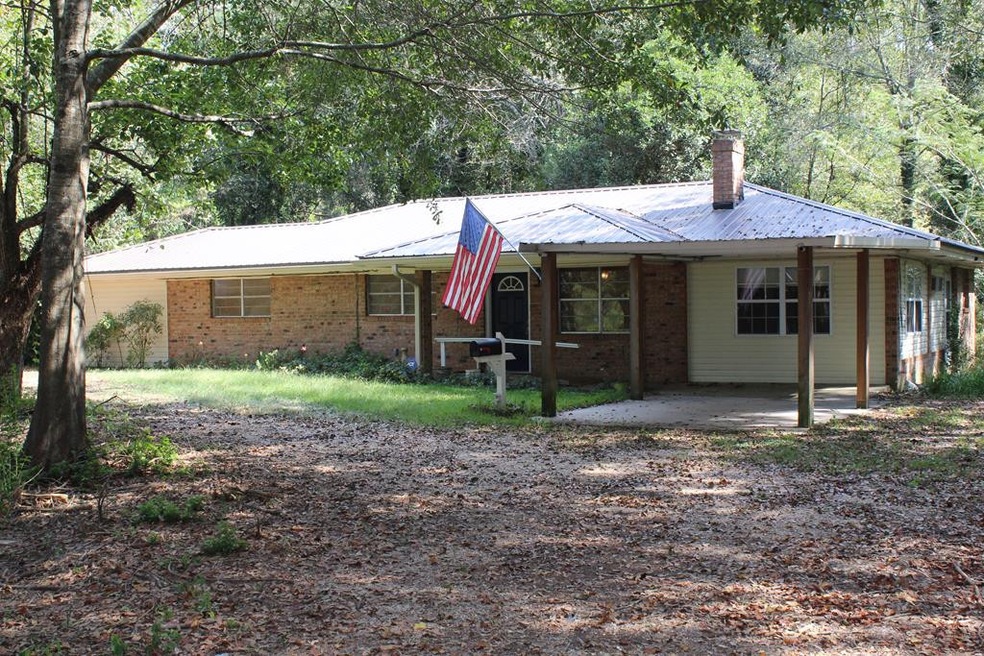 1136 Pounds Rd, Magnolia, MS 39652 - photo 1