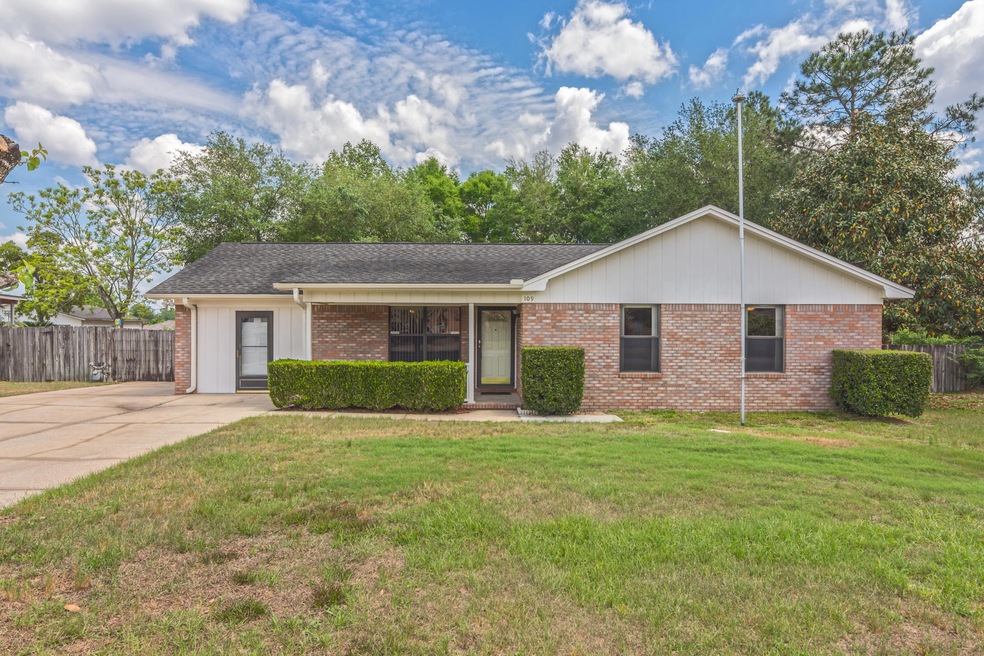 109 Loop Dr Exterior-1