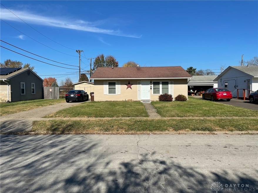 1621 June Dr, Xenia, OH 45385 - photo 1