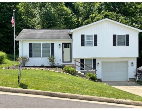 13671 Good Dr, Logan, OH 43138 - photo 1