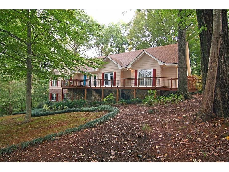 153 Mystic Cove - 6 bedrooms & 4 full baths!
