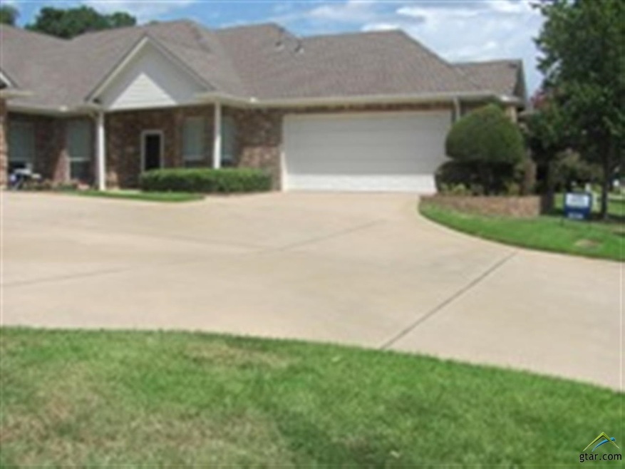 2319 Homestead Ln, Tyler, TX 75701 - photo 1