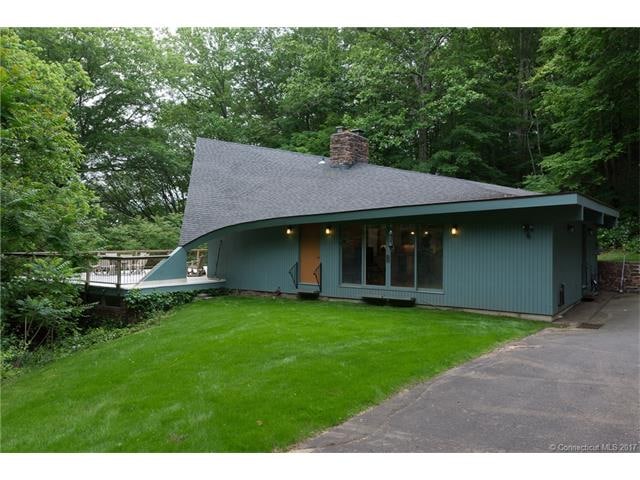 82 Linsley Lake Rd, North Branford, CT 06471 - photo 1