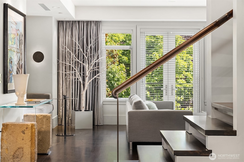 721 Harvard Ave E unit 4, Seattle, WA 98102 - photo 1