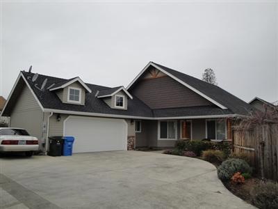 1390 SW David Dr, Grants Pass, OR 97527 - photo 1